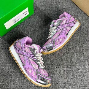 BOTTEGA VENETA Women's Pink Sneakers